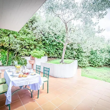 Luxury Close To Florence Apartment