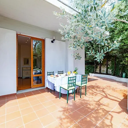 Luxury Close To Florence Apartment